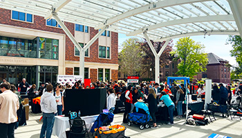 Students gather on the OSU Corvallis campus for Dam Proud Day 2024